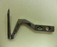 Петлитель левый